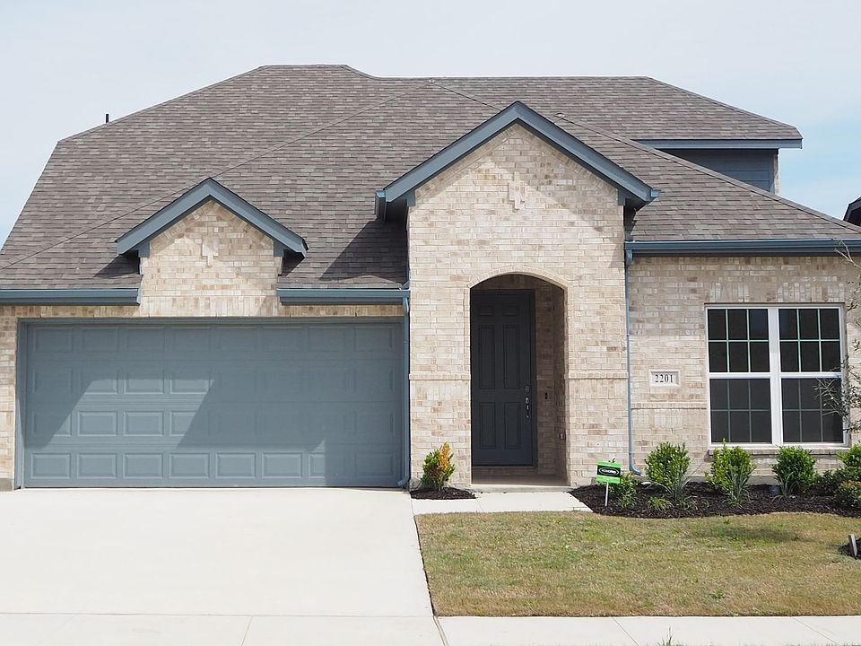 1st image of 2201 Yellowhammer Rd