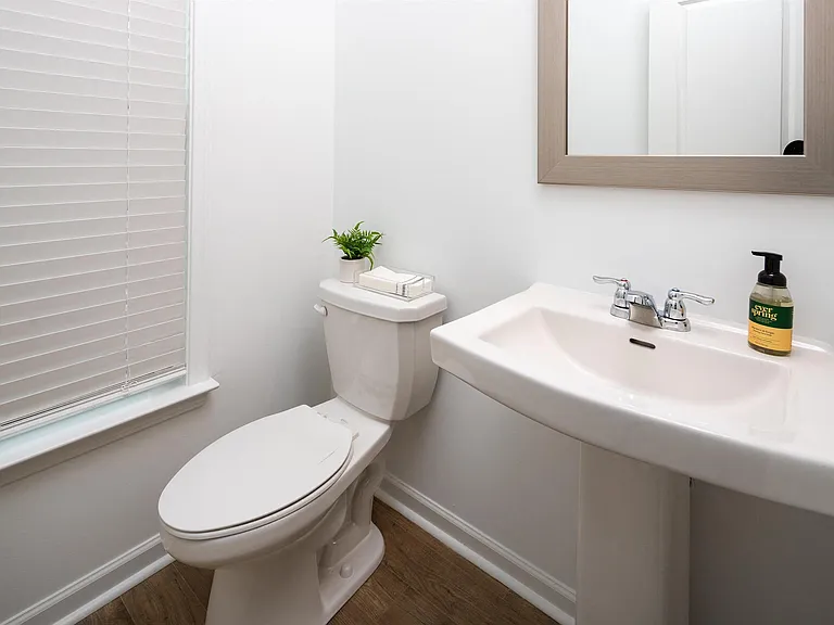 Half bathroom on the 1st floor