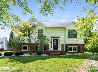 110 Sedgewick Ridge Ct, Lewisville, NC 27023