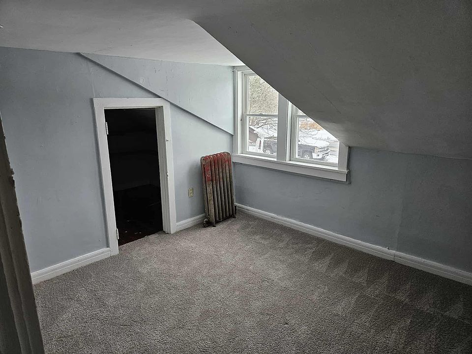 1st image of 521 S Wilbur Ave