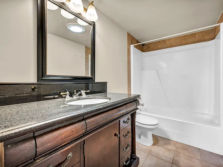 7333 Lake Ave #B — Photo 5