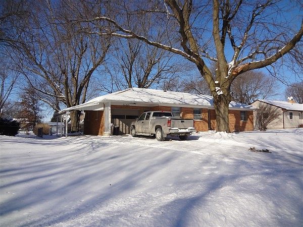 1st image of 1235 Howard Ave