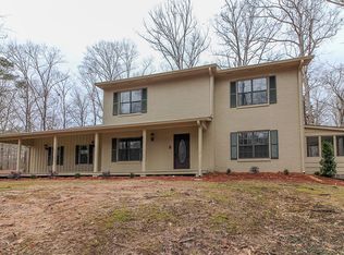 261 Bunker Hill Rd, Columbus, MS 39705