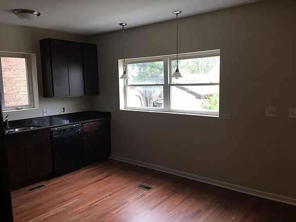 3rd image of 6843 S Campbell Ave