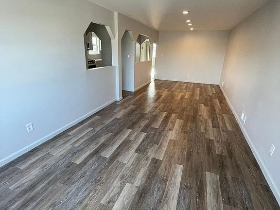 2nd image of 96 Gary Ct Floor 2