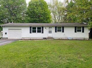 17 Spears St, Canton, NY 13617