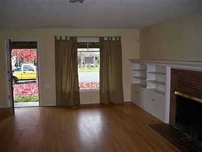 5th image of 1329 52nd St