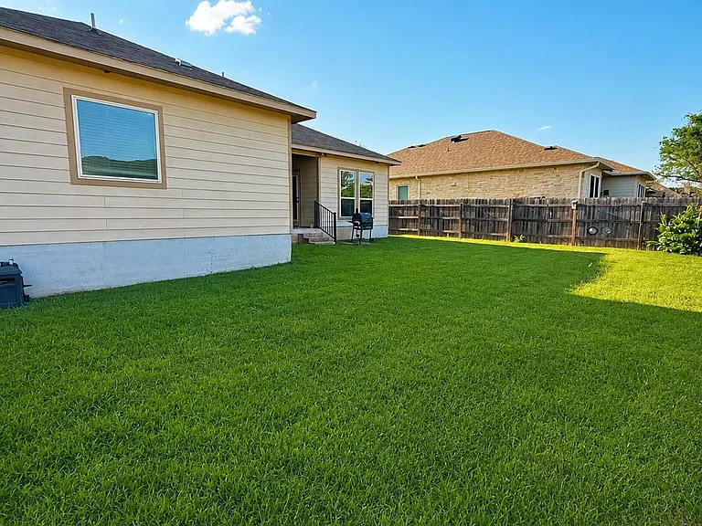 187 Chering Dr — Photo 22