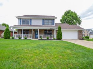 995 Winston Ln, Tipp City, OH 45371