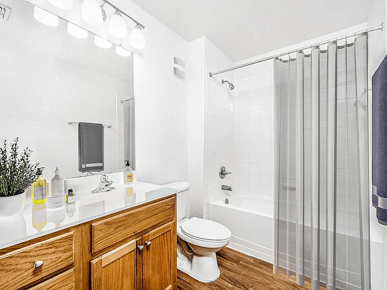 Brookwood Forest Apartments — Photo 49