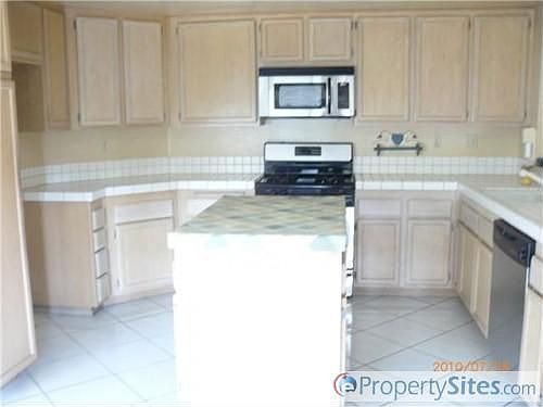 4th image of 13452 Turlock Ct