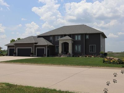 1744 Cork Dr, Jesup, IA, 50648