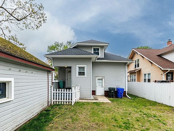 4th image of 79 Marsden St