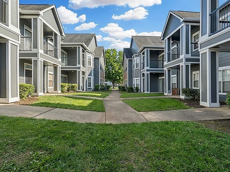 Cason Estates Apartments Exterior