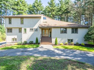 7 Hemlock Cir, Wilbraham, MA 01095