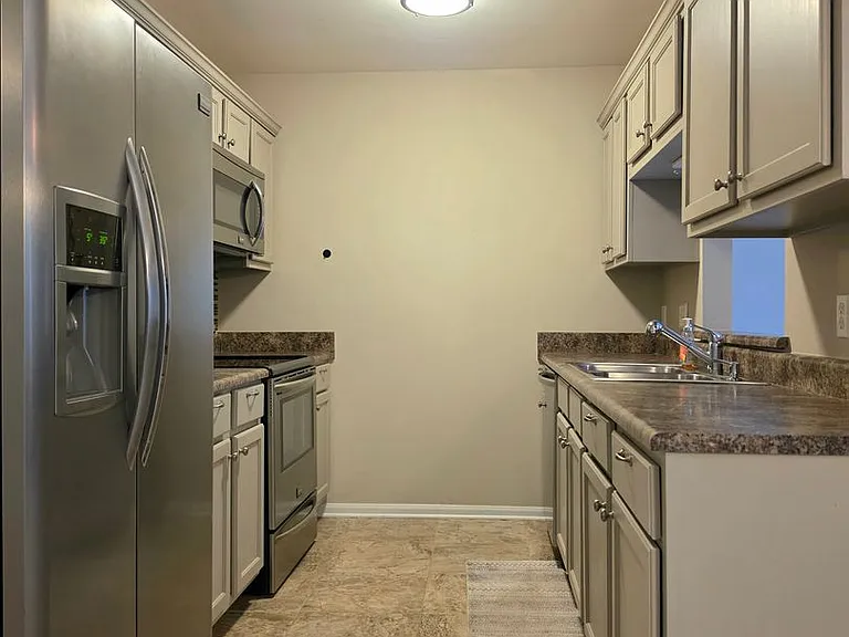 1517 Regency Rd #123 — Photo 16
