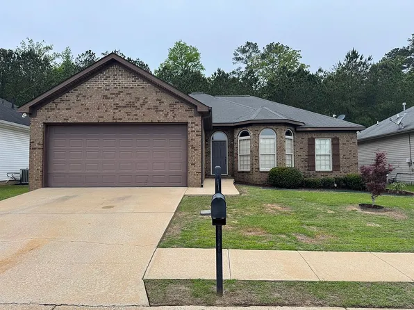 5208 Blackstone Ln, Northport, AL 35473