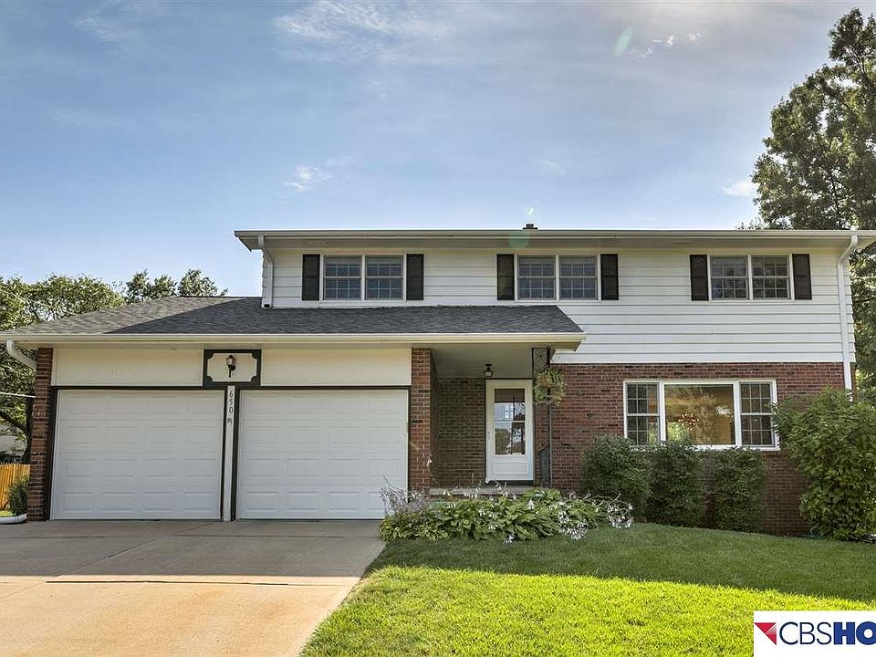 1st image of 650 Grey Fawn Dr