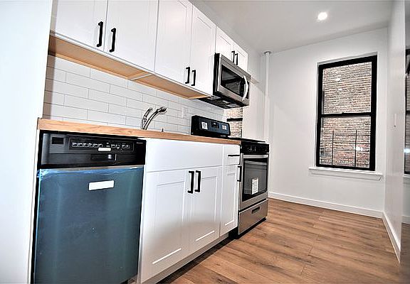 5th image of 527 W 160th St APT 1C