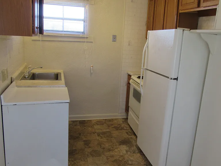 3635 Shelby Rd — Photo 7
