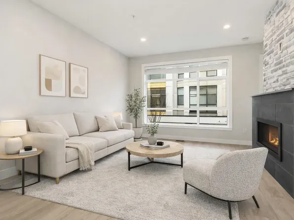 46150 Thomas Rd #211, Chilliwack, BC V2R 3N3