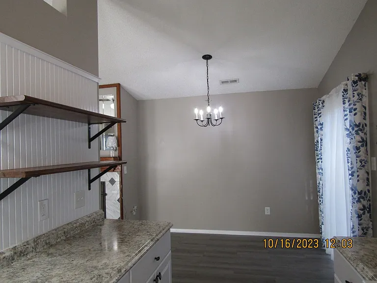 1256 Eaglewood Dr — Photo 12