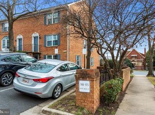 973 S Rolfe St #A, Arlington, VA 22204