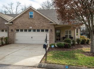 121 Westview Dr, Spring Hill, TN 37174