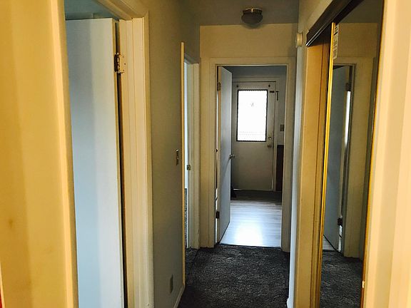 5th image of 206 W Shelbourne Dr APT C