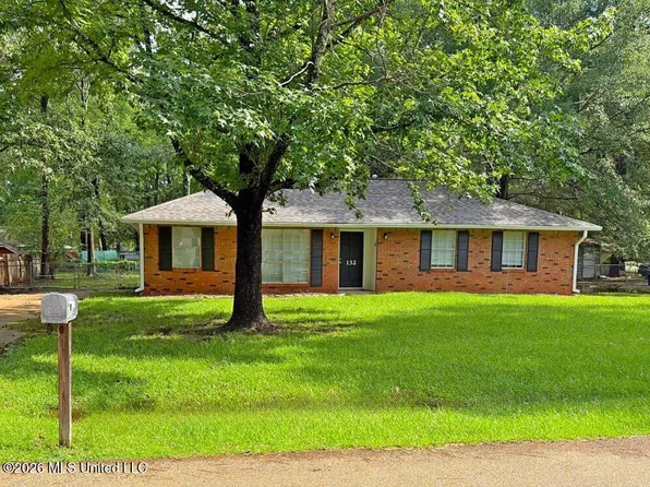 132 Cumberland Rd, Brandon, MS 39047