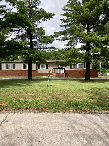 2739 SE Hamblen Rd Photo 1