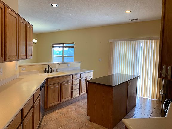 5th image of 8105 Sleeping Bear Dr NW