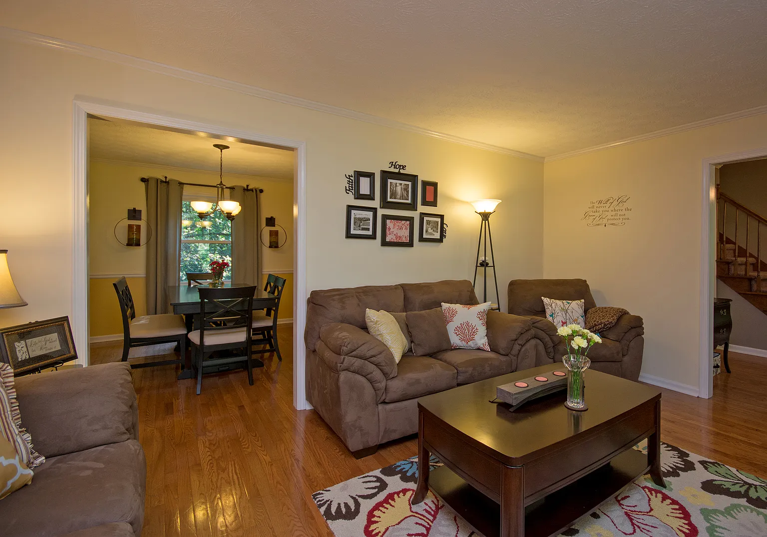 1221 Heritage Hills Cir photo 1