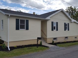 26 Reedy St, Danville, PA 17821