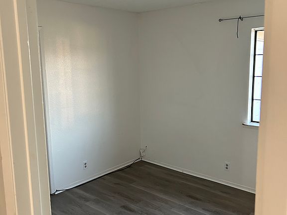 5th image of 275 Apple Ave