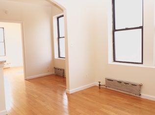 32-42 41st St #4DD, Astoria, NY 11103