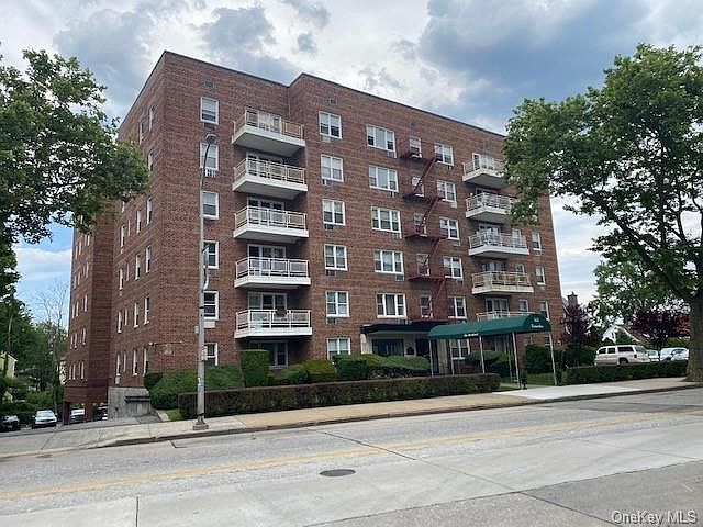 1st image of 415 Gramatan Ave APT 4J