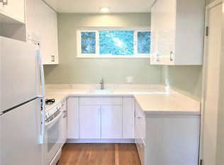 2742 Park Blvd APT C, Oakland, CA 94606