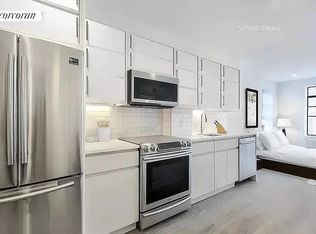 2 Pierrepont St #1001, Brooklyn, NY 11201
