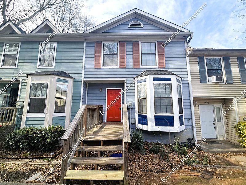 1st image of 1036 Thorn Woode Ln