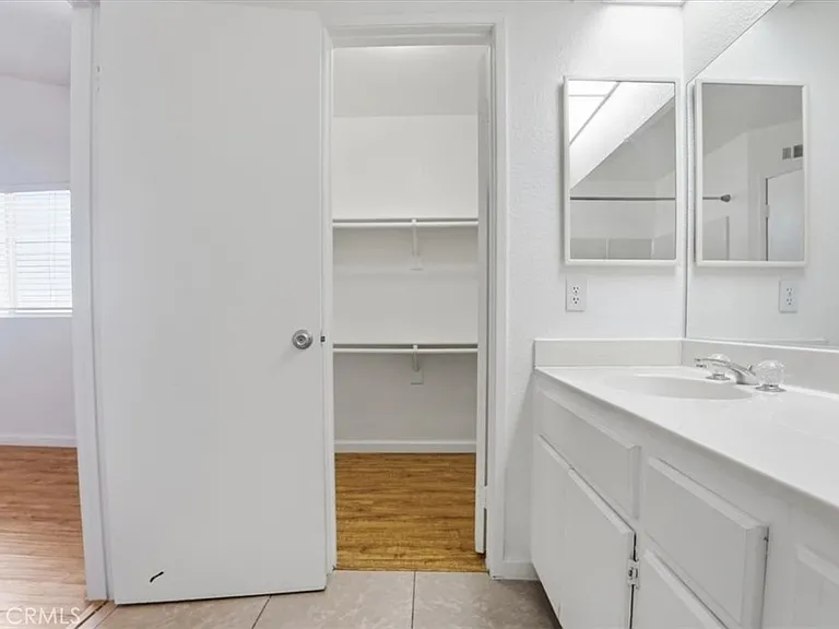 8541 Dove Creek Trl — Photo 18