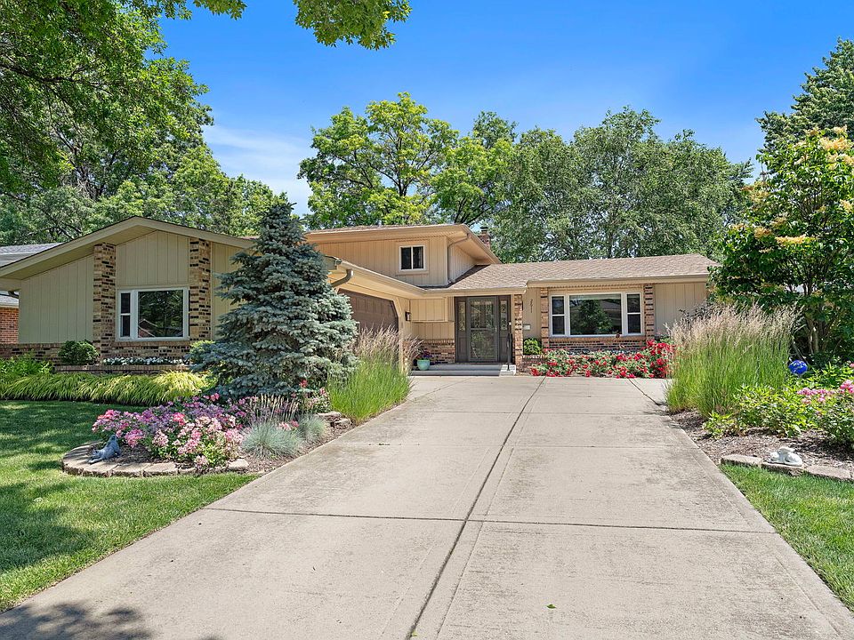1st image of 2611 N Stuart Dr