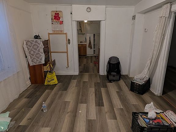 5th image of 3212 S Aberdeen St