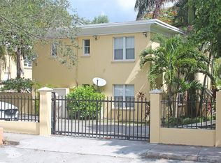 3395 Franklin Ave APT D, Miami, FL 33133