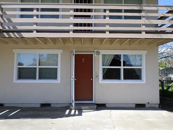 2nd image of 1001 Niantic St APT 2