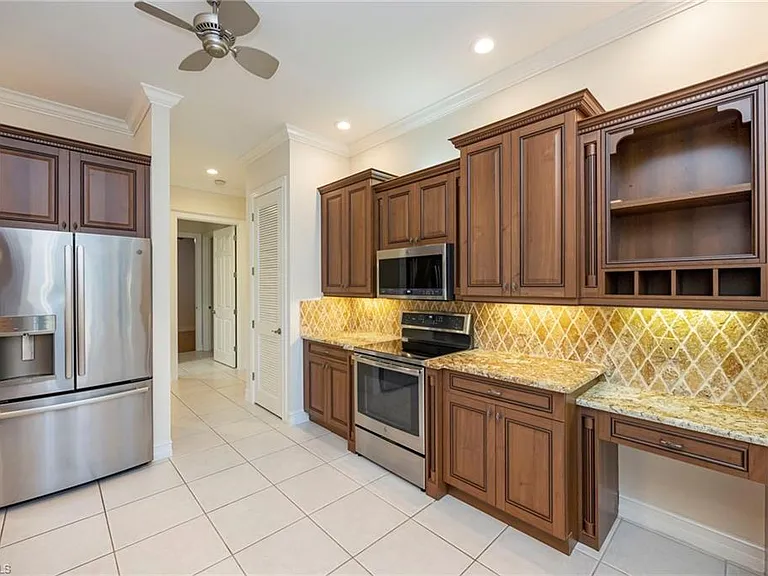 5025 Maxwell Cir #2 — Photo 7
