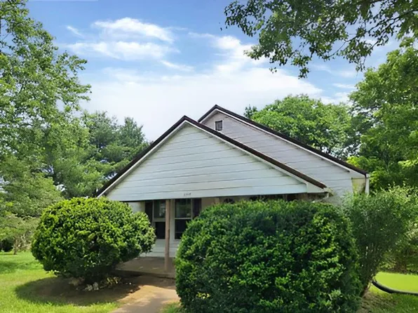 228 Gwyn St, Marion, VA 24354