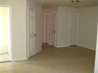 4932 Chapman St APT 100, Fort Worth, TX 76105