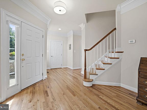 3rd image of 103 Osprey Dr