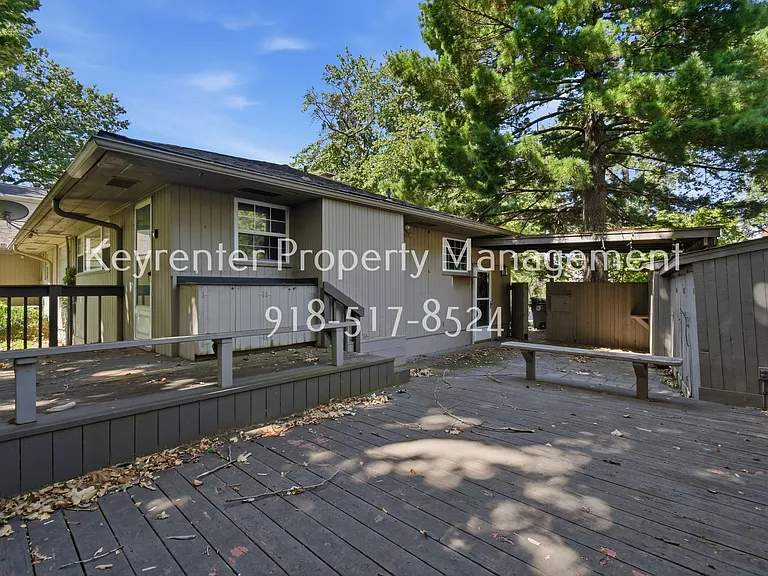 3325 S Yorktown Ave — Photo 21